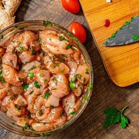 Sriracha Chicken Breast (2 × 250g) - صدر دجاج متبل بالسريراتشا